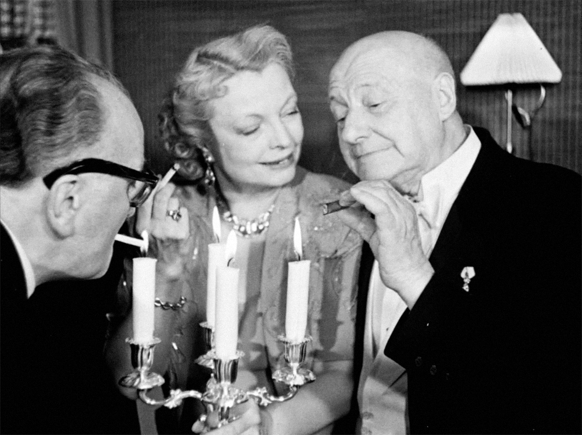 Pressefoto 13: Morten Korch fylder 75 (1951)